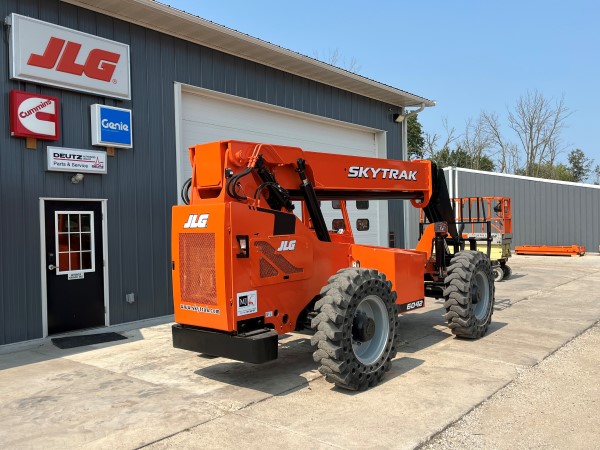 2013 SKYTRAK 6042 Telehandler for sale in Wisconsin