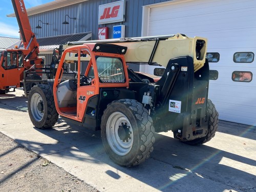 2016 JLG 642 telehandler