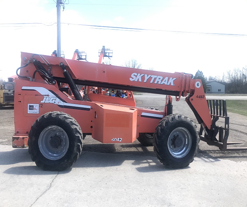 New & Used Telehandlers for Sale | SkyTrak Telescopic Handlers | JLG ...